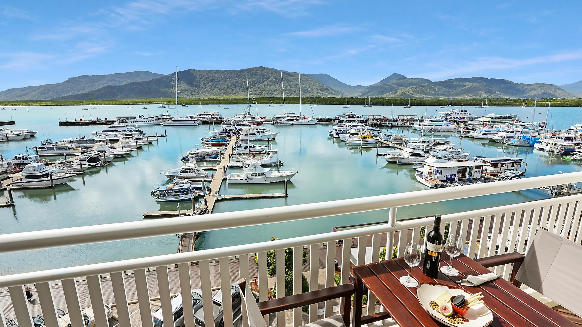 Shangri-La The Marina, Cairns Australia