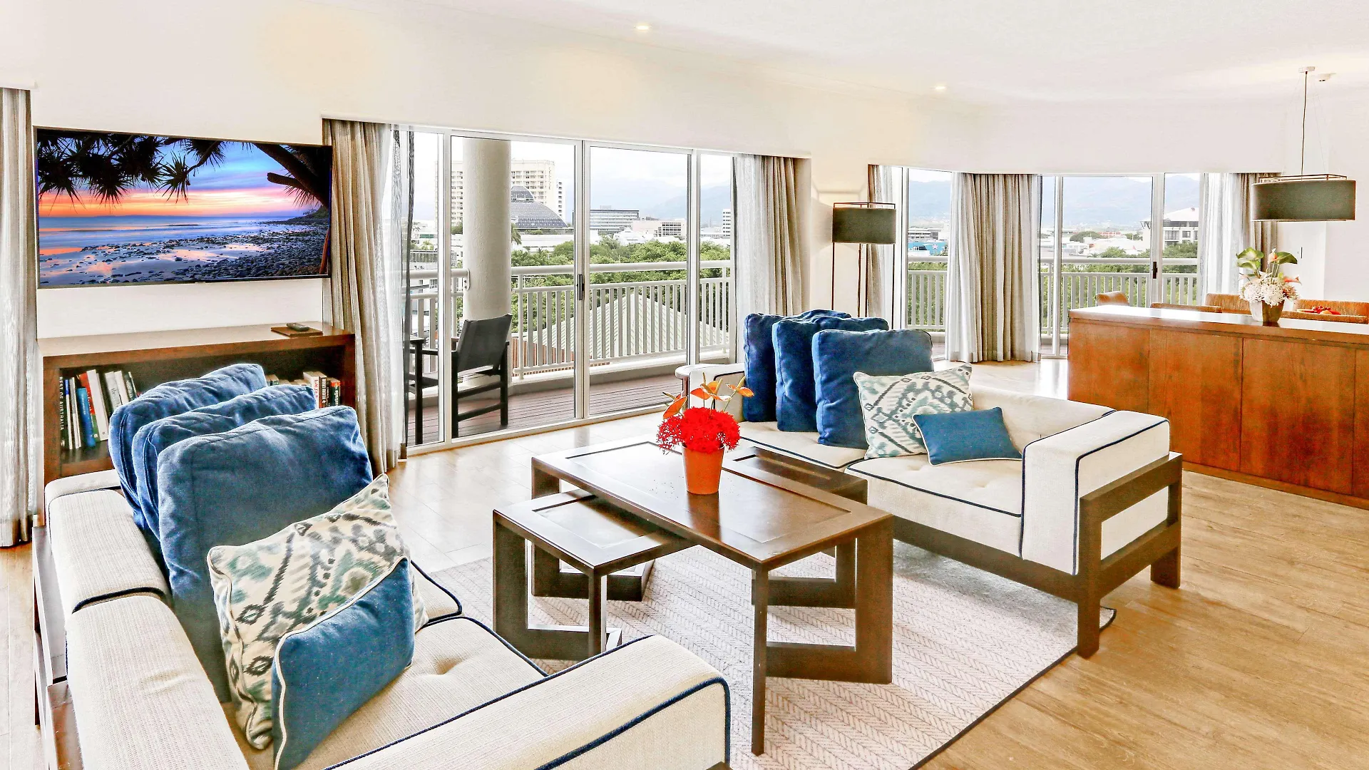 Shangri-La The Marina, Cairns Australia