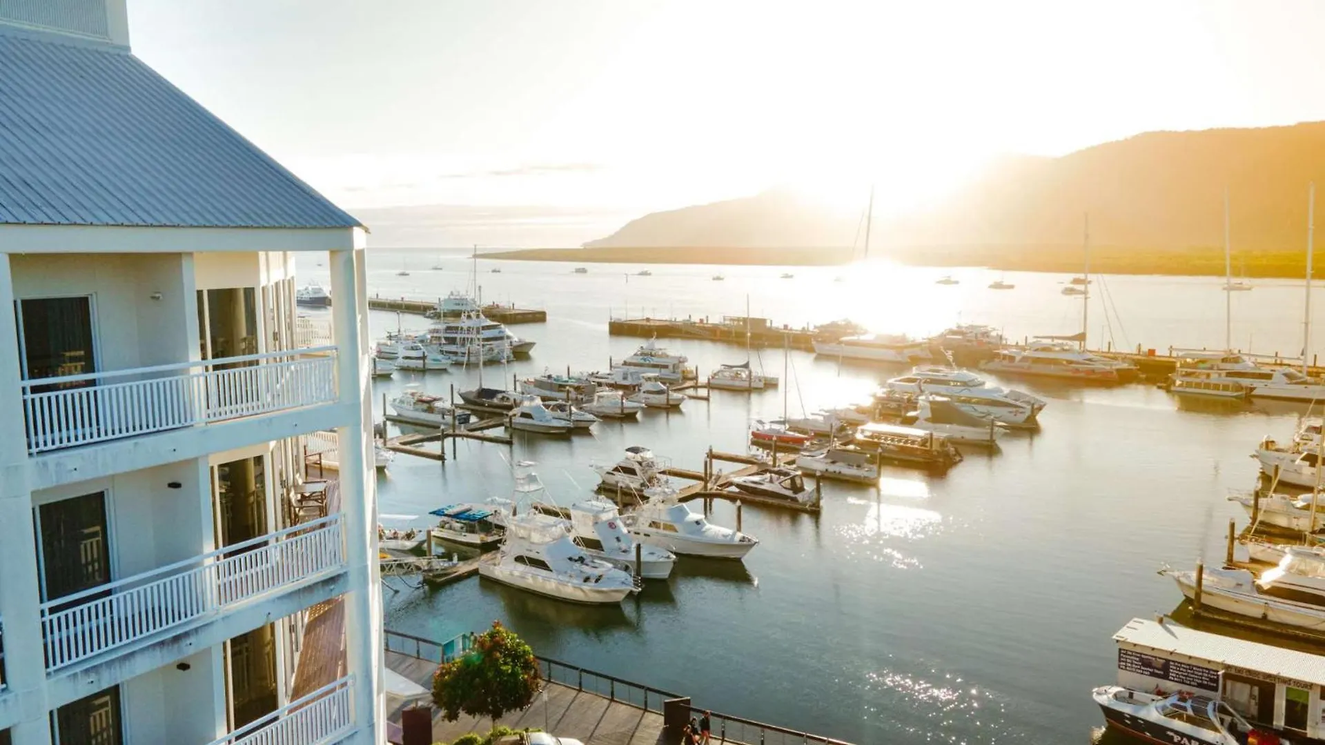 ***** Hotel Shangri-La The Marina, Cairns Australia